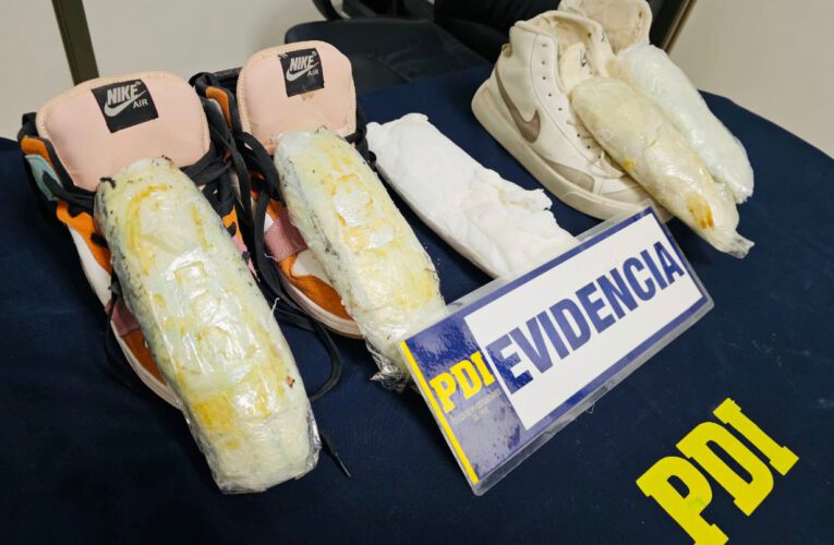 🚨PDI Arica detuvo a dos extranjeros en bus interurbano por tráfico de ketamina
